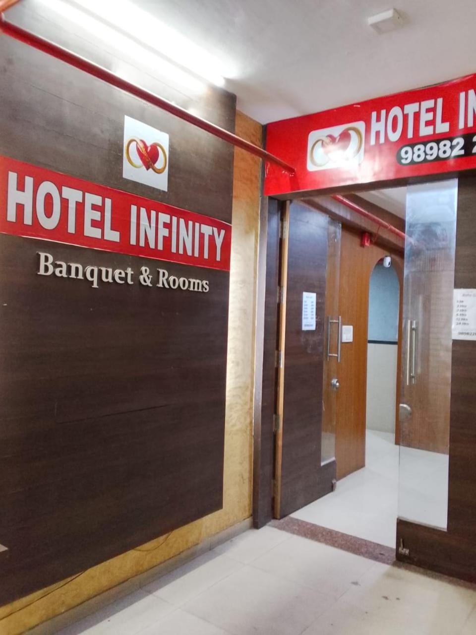 סוראט Infinity Rooms & Banquet מראה חיצוני תמונה